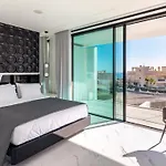 Aqualanis - Modern Mega With Pool Close To Algarve *