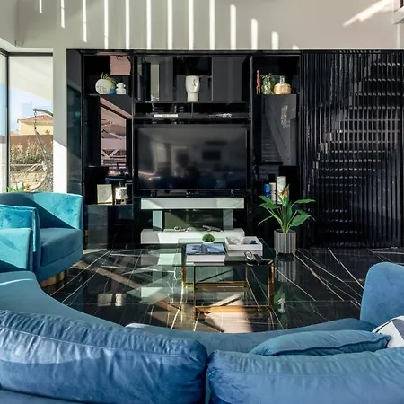 Aqualanis - Modern Mega With Pool Close To Algarve Vila