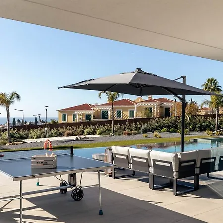 Aqualanis - Modern Mega With Pool Close To Algarve 빌라 포르체스