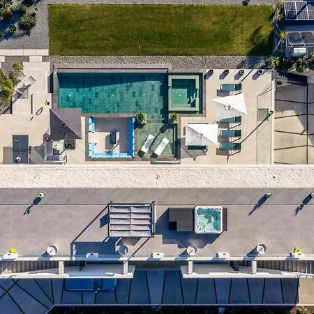 Vila Aqualanis - Modern Mega With Pool Close To Algarve Porches (Algarve)